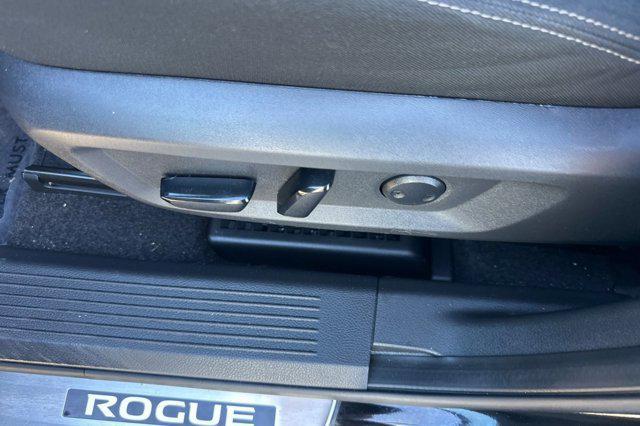 used 2022 Nissan Rogue car, priced at $17,996