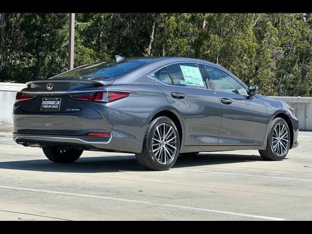 new 2024 Lexus ES 300h car, priced at $47,631