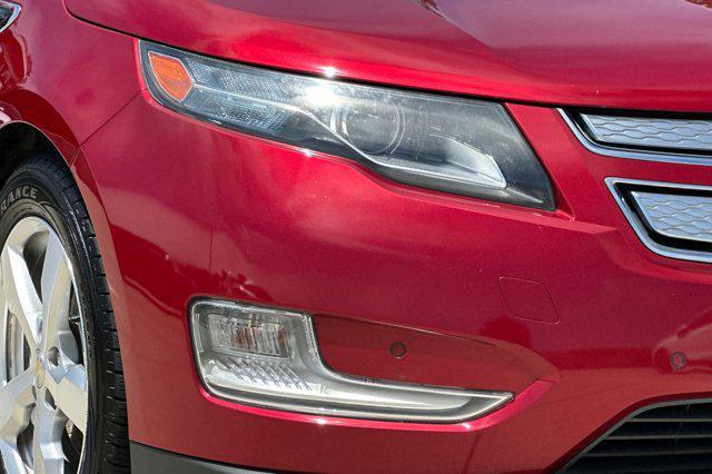 used 2011 Chevrolet Volt car, priced at $5,999