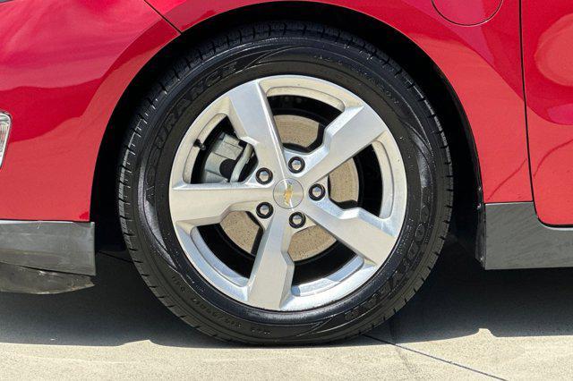used 2011 Chevrolet Volt car, priced at $5,999