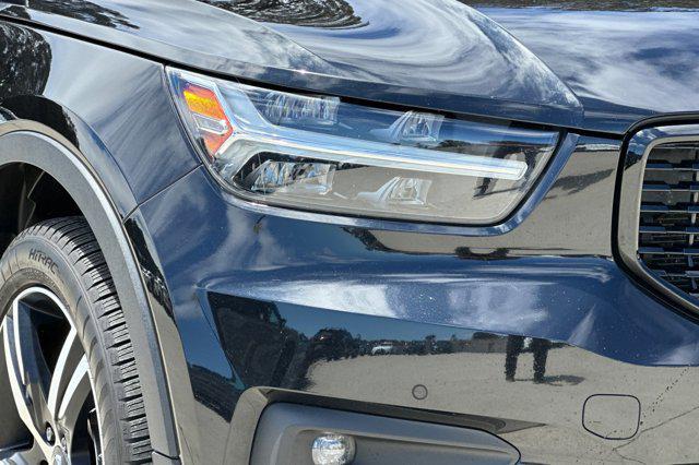 used 2021 Volvo XC40 car, priced at $19,999