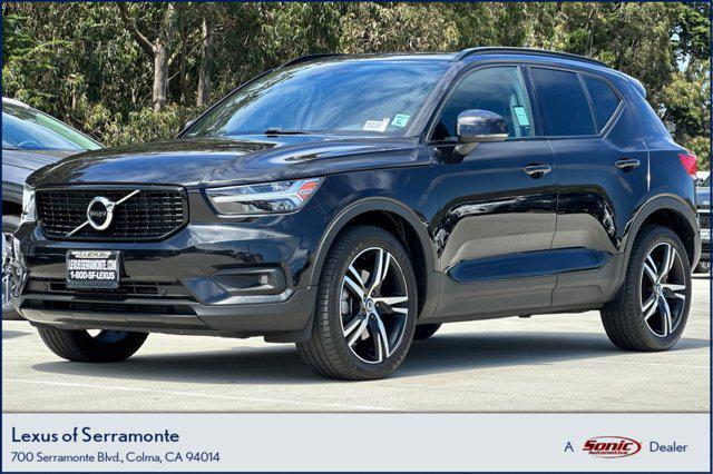 used 2021 Volvo XC40 car, priced at $18,997