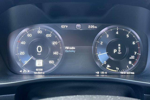 used 2021 Volvo XC40 car, priced at $19,999