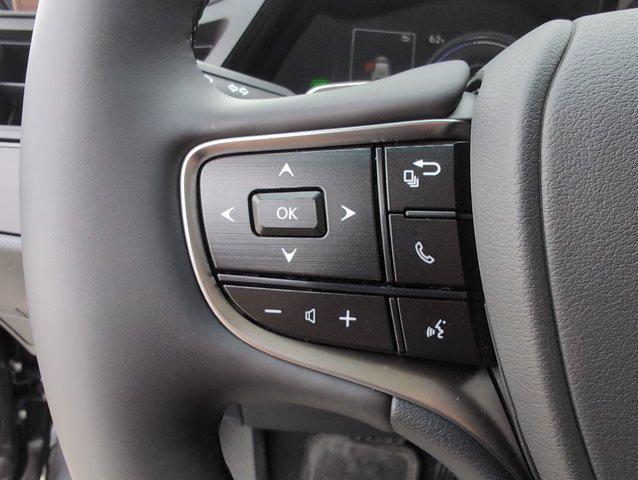 new 2025 Lexus ES 300h car, priced at $49,149