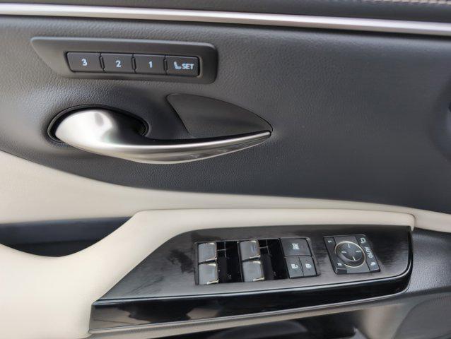 new 2025 Lexus ES 300h car, priced at $49,149