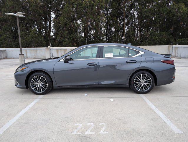 new 2025 Lexus ES 300h car, priced at $49,149