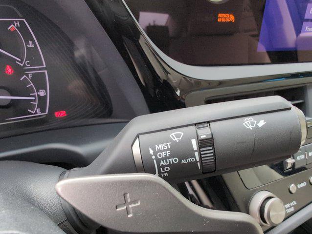 new 2025 Lexus ES 300h car, priced at $49,149