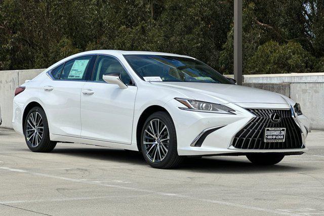 new 2025 Lexus ES 300h car, priced at $47,884