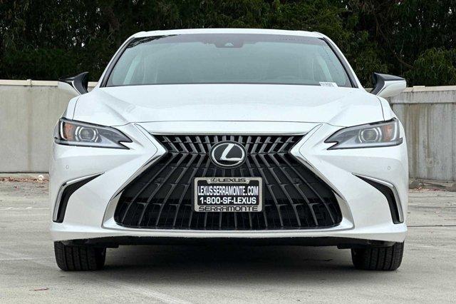 new 2024 Lexus ES 300h car, priced at $48,313