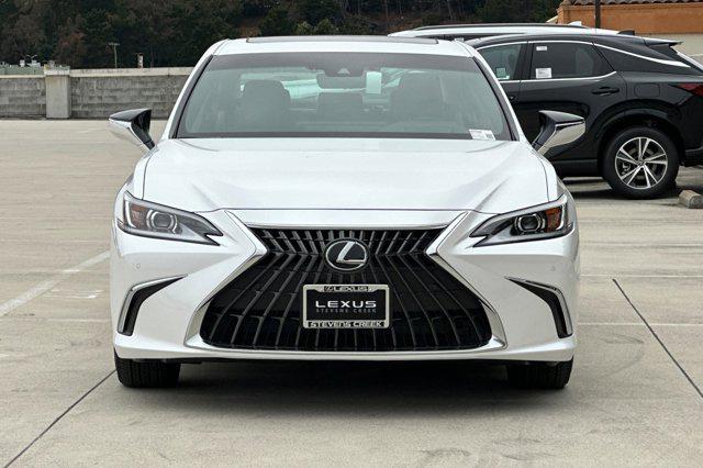 new 2025 Lexus ES 300h car, priced at $51,411