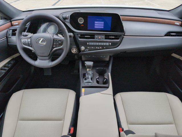 new 2025 Lexus ES 300h car, priced at $48,894