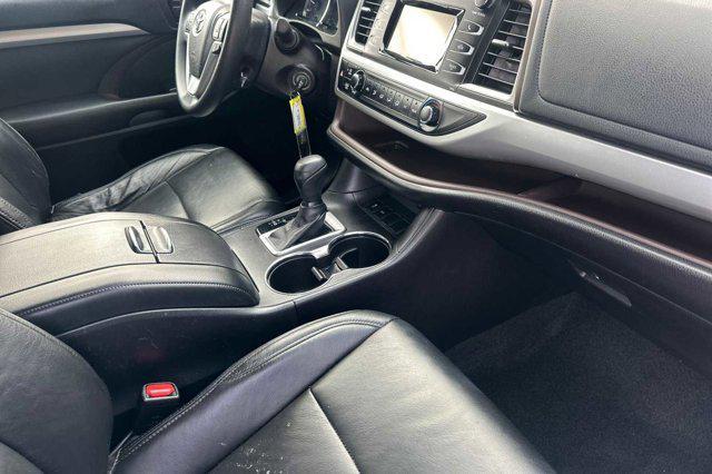 used 2017 Toyota Highlander car, priced at $19,588