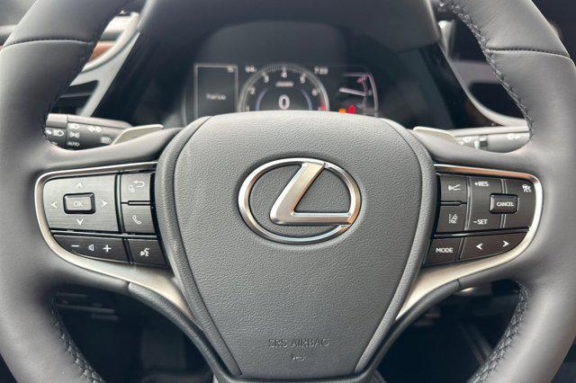 new 2025 Lexus ES 350 car, priced at $48,250