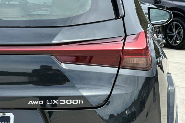 new 2025 Lexus UX 300h car, priced at $46,939