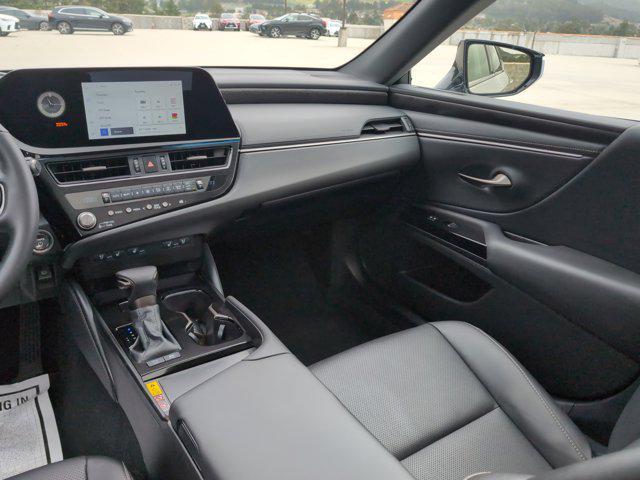 used 2024 Lexus ES 300h car, priced at $42,998