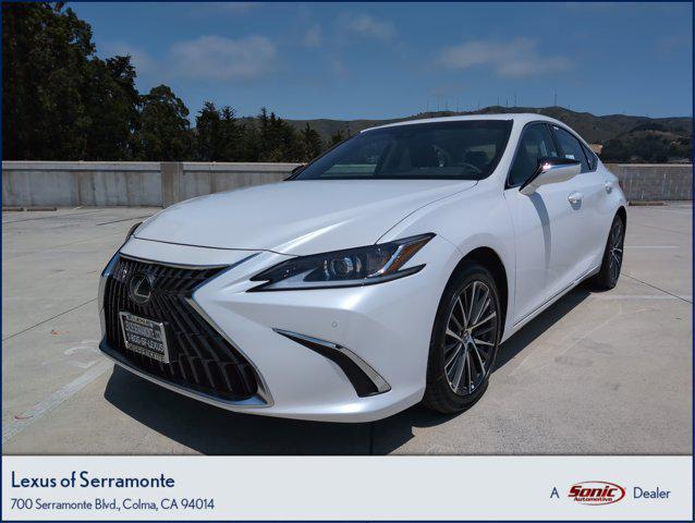 new 2025 Lexus ES 300h car, priced at $49,084