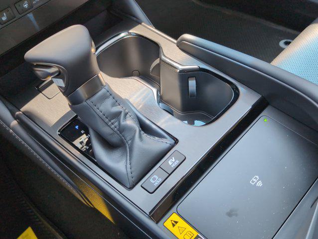 new 2025 Lexus ES 300h car, priced at $49,084