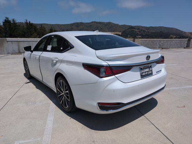 new 2025 Lexus ES 300h car, priced at $49,084