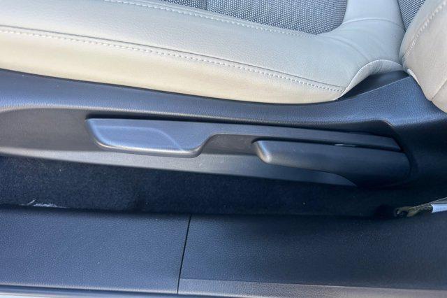 used 2020 Honda Clarity Plug-In Hybrid car, priced at $19,996