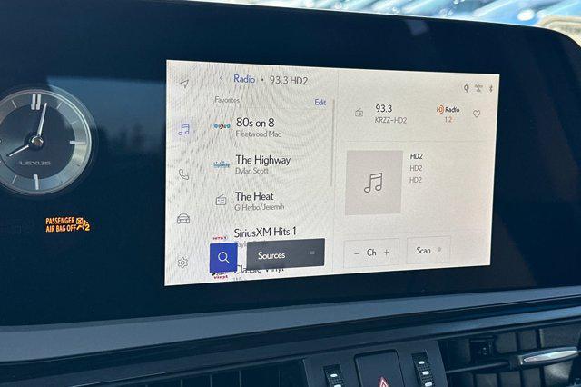 new 2025 Lexus ES 350 car, priced at $45,304
