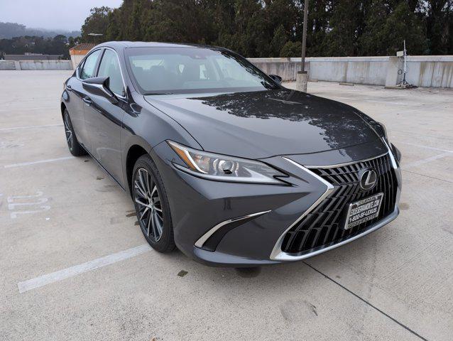 new 2025 Lexus ES 300h car, priced at $49,394