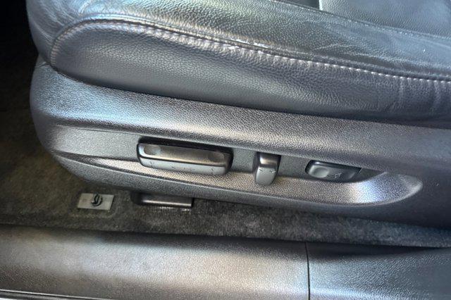 used 2014 Acura MDX car, priced at $13,258