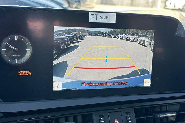 new 2024 Lexus ES 300h car, priced at $47,514
