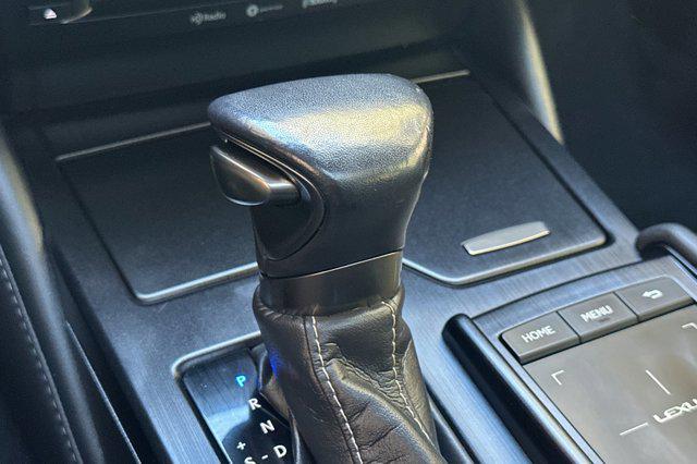used 2020 Lexus ES 350 car, priced at $31,999