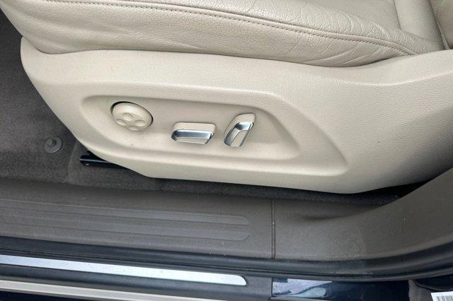 used 2014 Audi Q5 car, priced at $11,887