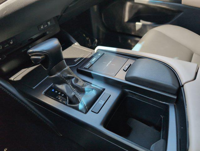 used 2019 Lexus ES 350 car, priced at $28,999