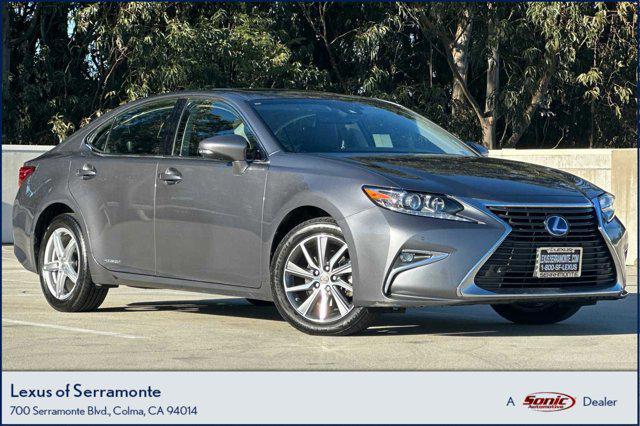 used 2017 Lexus ES 300h car, priced at $18,999