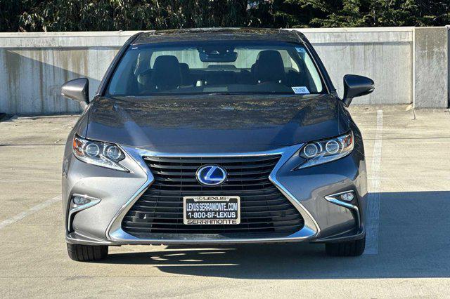 used 2017 Lexus ES 300h car, priced at $18,999