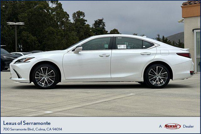 new 2025 Lexus ES 300h car, priced at $48,944