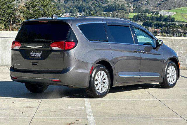 used 2017 Chrysler Pacifica car, priced at $11,796