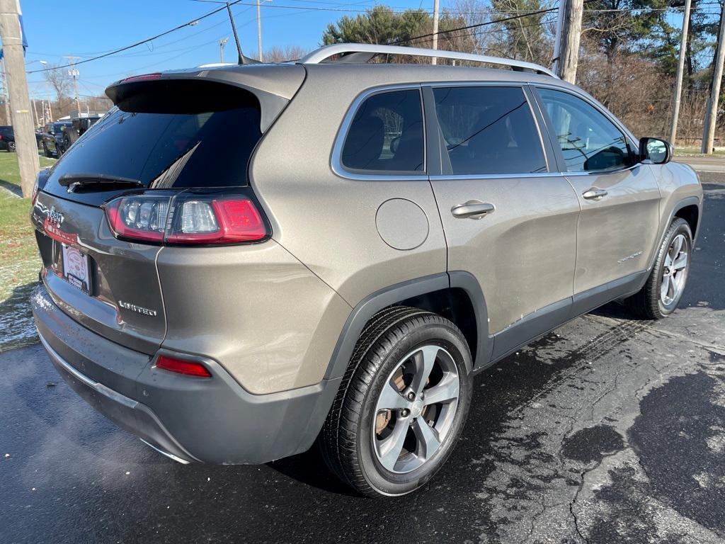 used 2019 Jeep Cherokee car, priced at $18,974