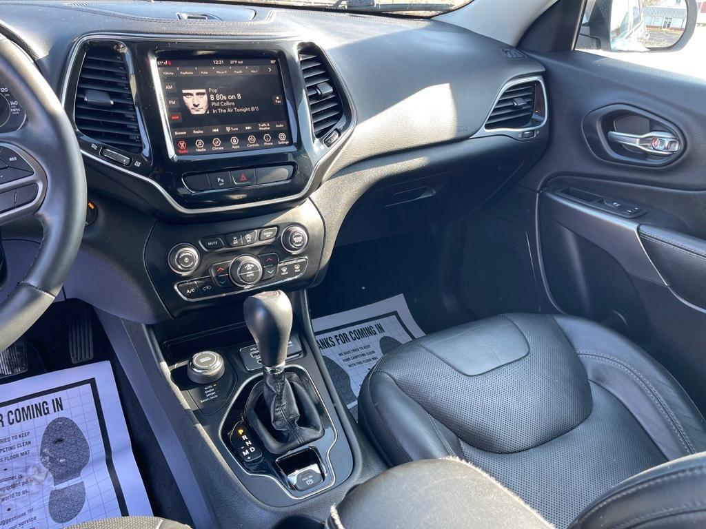 used 2019 Jeep Cherokee car, priced at $18,974