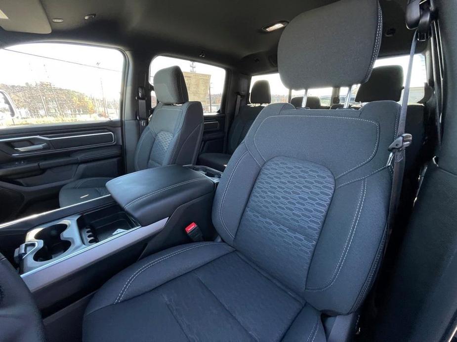 new 2025 Ram 1500 car, priced at $52,642