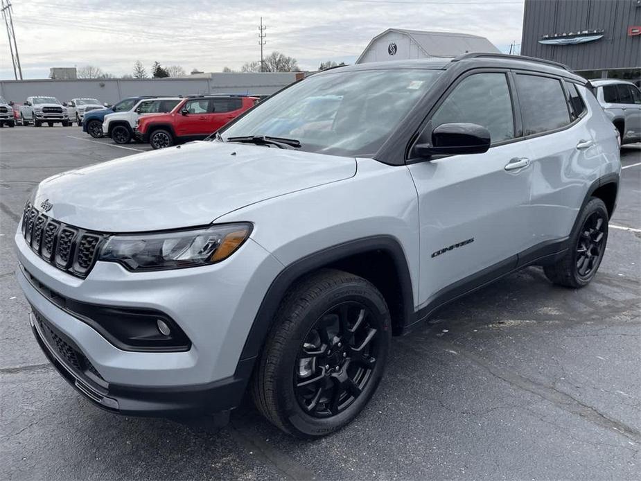 new 2024 Jeep Compass car, priced at $35,345