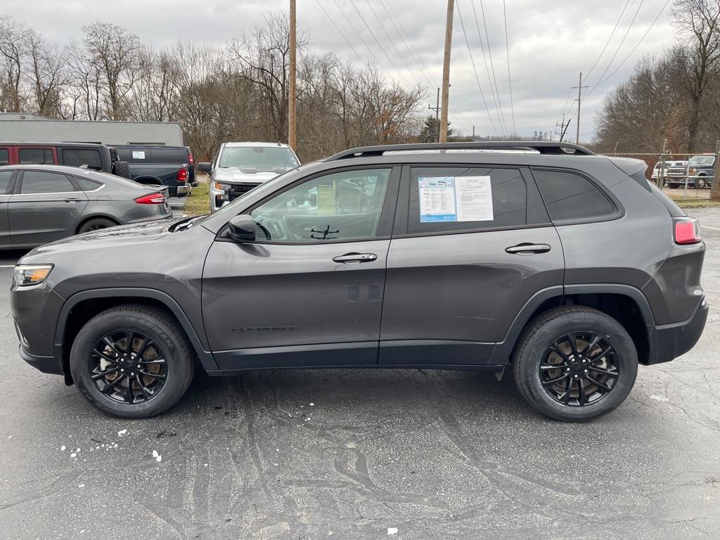 used 2023 Jeep Cherokee car, priced at $23,495