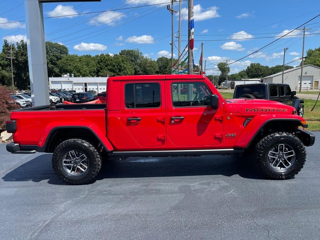 new 2024 Jeep Gladiator car, priced at $52,693