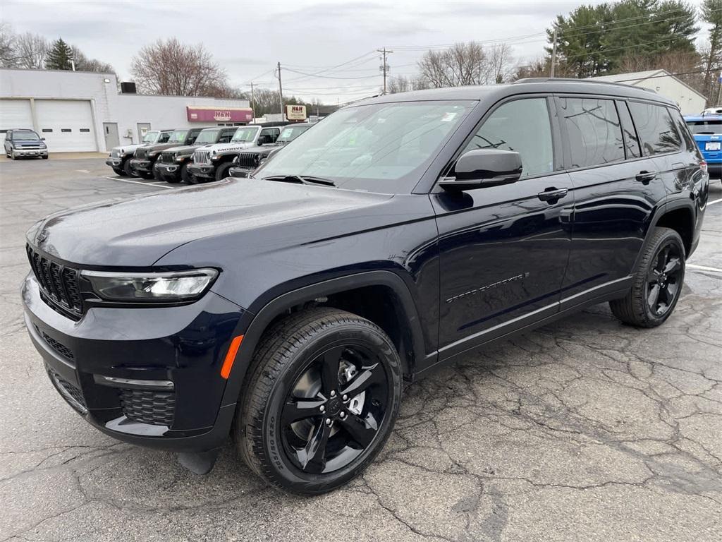 new 2024 Jeep Grand Cherokee L car, priced at $47,596