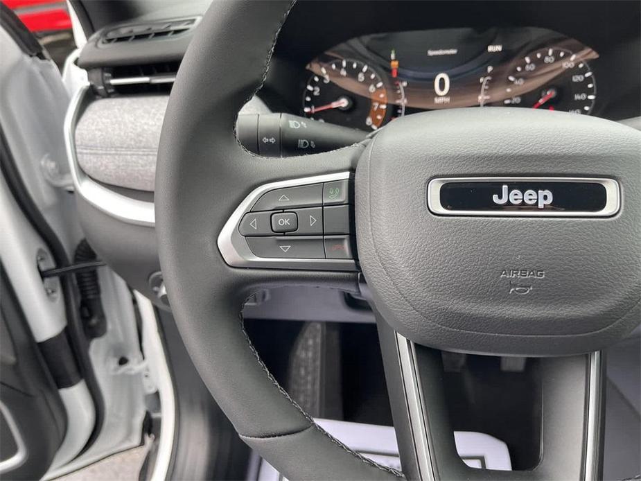 new 2024 Jeep Compass car, priced at $27,579