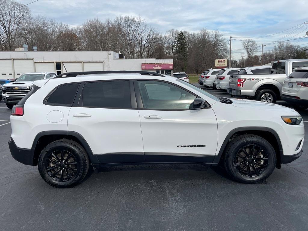 used 2023 Jeep Cherokee car, priced at $23,729