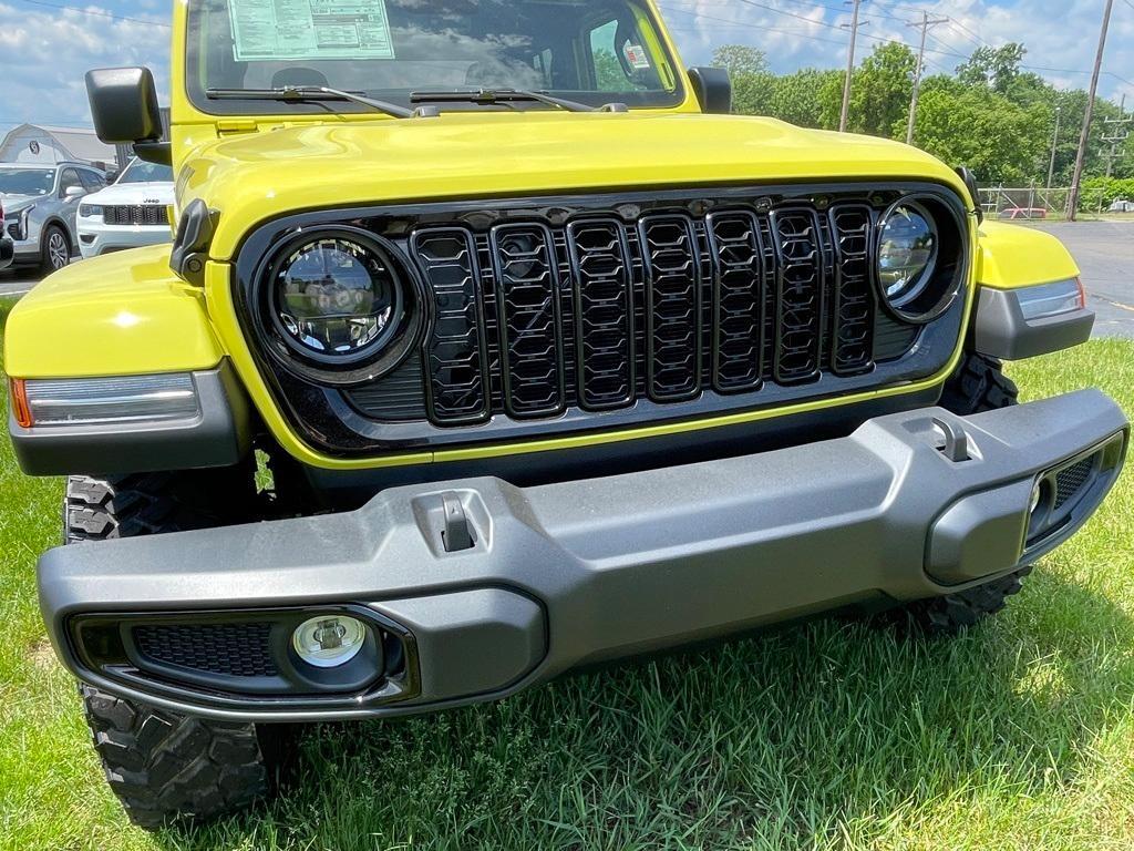 new 2024 Jeep Gladiator car, priced at $46,653