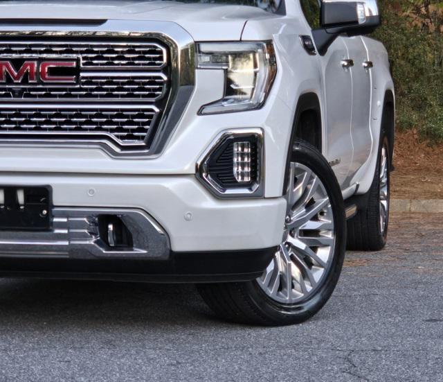 used 2019 GMC Sierra 1500 car, priced at $40,699