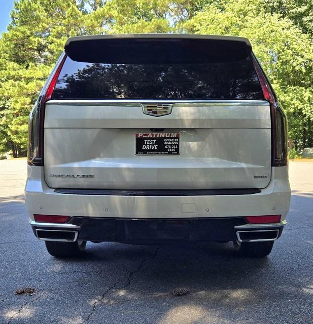 used 2022 Cadillac Escalade ESV car, priced at $59,277