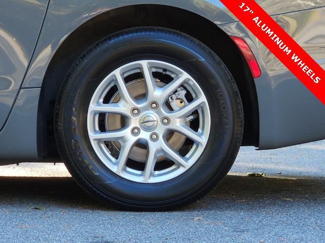 used 2022 Chrysler Pacifica car, priced at $21,390
