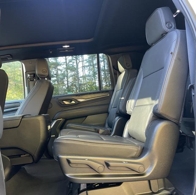 used 2022 GMC Yukon XL car, priced at $53,499