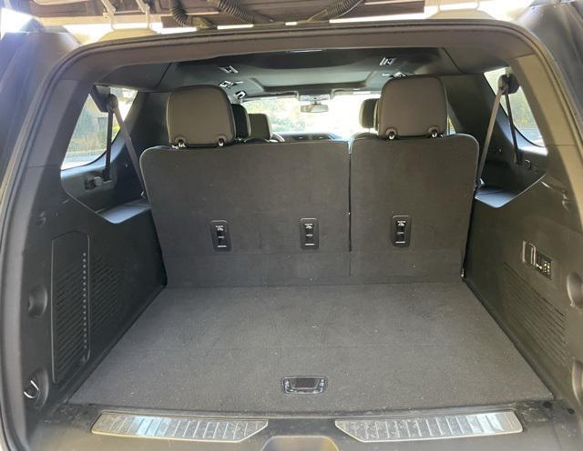 used 2022 GMC Yukon XL car, priced at $53,499