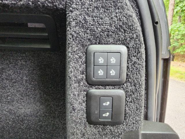 used 2019 Land Rover Range Rover car, priced at $39,690